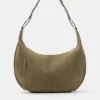 Borsa a tracolla con borchie Borsa a tracolla con borchie