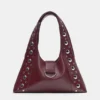 Borsa a tracolla con borchie Borsa a tracolla con borchie