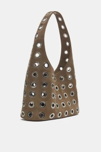 Borsa a tracolla con borchie