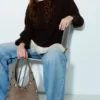Borsa a tracolla con borchie Borsa a tracolla con borchie