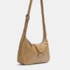 Borsa a tracolla con fibbia Borsa a tracolla con fibbia