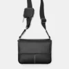 Borsa a tracolla con impunture Borsa a tracolla con impunture