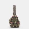 Borsa a tracolla con perline Borsa a tracolla con perline