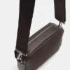 Borsa a tracolla con tasca Borsa a tracolla con tasca