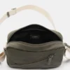 Borsa a tracolla effetto invecchiato
