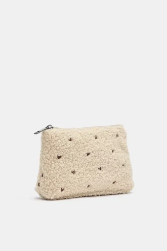 Borsa da toilette in finta pelle di montone con cuore