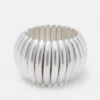 Bracciale metallico ricurvo Bracciale metallico ricurvo
