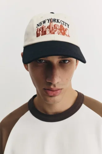 Cappellino con skyline
