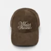 Cappellino in velluto a coste marrone Cappellino in velluto a coste marrone