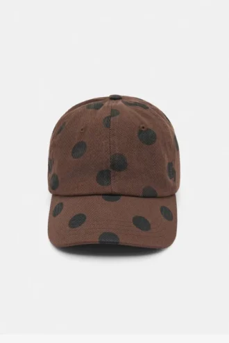 Cappellino marrone a pois