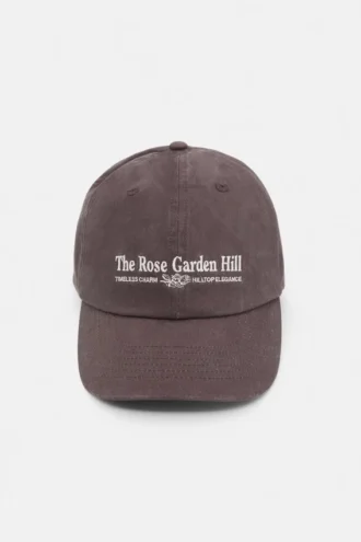 Cappellino marrone ricamato