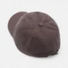 Cappellino marrone ricamato Cappellino marrone ricamato