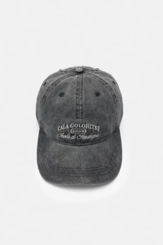 Cappellino ricamato Cala Goloritsa