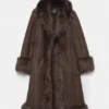 Cappotto lungo con dettagli in pelliccia sintetica Cappotto lungo con dettagli in pelliccia sintetica