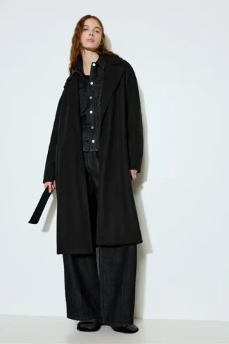 Cappotto lungo in tessuto feltro con cintura