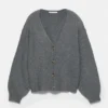 Cardigan in morbida maglia Cardigan in morbida maglia