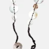 Collana con bottoni finitura madreperla Collana con bottoni finitura madreperla