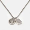Collana con doppio ciondolo Collana con doppio ciondolo