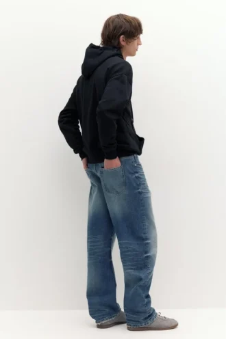 Felpa con cappuccio e zip basic