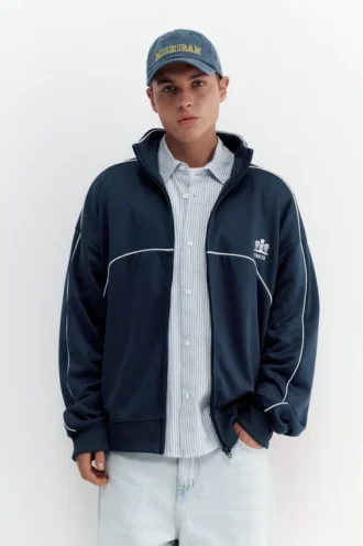 Giacca con zip ricamata