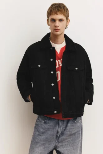 Giacca in denim con collo in finta pelle di montone