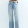 Jeans a vita bassa a gamba dritta