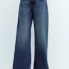 Jeans a vita bassa a gamba dritta