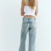 Jeans a vita bassa a gamba dritta