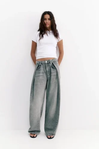 Jeans baggy a palloncino con pieghe