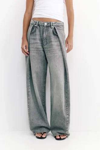 Jeans baggy a palloncino con pieghe