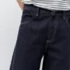 Jeans baggy con cuciture Jeans baggy con cuciture