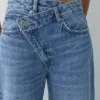 Jeans baggy con vita incrociata Jeans baggy con vita incrociata