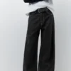 Jeans baggy dal taglio a palloncino Jeans baggy dal taglio a palloncino