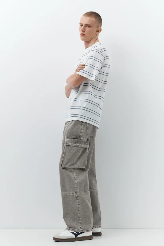 Jeans cargo larghi Jeans cargo larghi