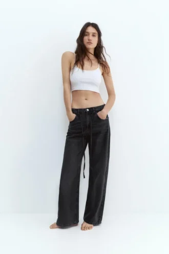 Jeans larghi con coulisse