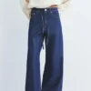 Jeans larghi con coulisse Jeans larghi con coulisse
