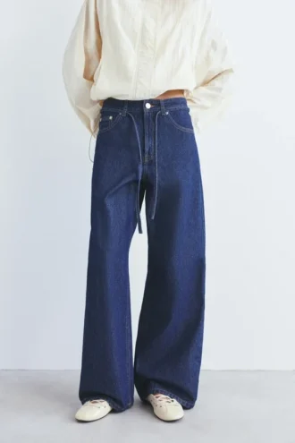 Jeans larghi con coulisse