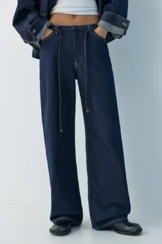 Jeans larghi con coulisse