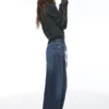 Jeans larghi con coulisse Jeans larghi con coulisse