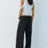 Jeans larghi con coulisse Jeans larghi con coulisse