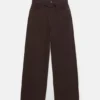Jeans larghi con coulisse Jeans larghi con coulisse