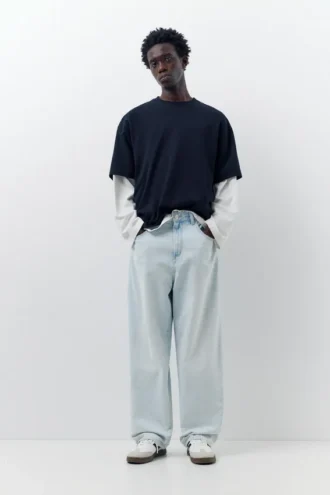 Jeans larghi dal taglio morbido Jeans larghi dal taglio morbido