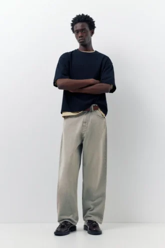 Jeans larghi dal taglio morbido