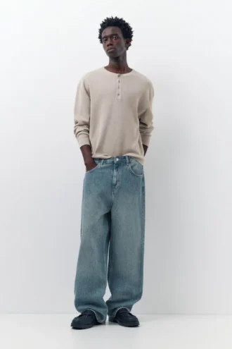 Jeans larghi dal taglio morbido