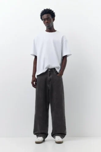 Jeans larghi dal taglio morbido