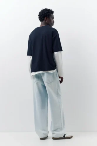 Jeans larghi dal taglio morbido Jeans larghi dal taglio morbido