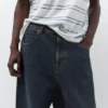 Jeans larghi dal taglio morbido Jeans larghi dal taglio morbido