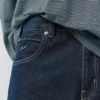 Jeans larghi dal taglio morbido Jeans larghi dal taglio morbido