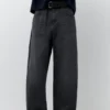 Jeans larghi dal taglio morbido Jeans larghi dal taglio morbido