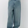 Jeans larghi dal taglio morbido Jeans larghi dal taglio morbido